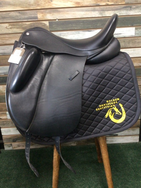 USED Custom Saddlery Dressage Saddle Wolfgang Solo Signature 17.5” Black