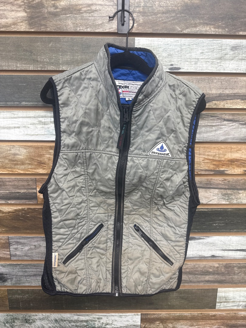 USED TechNiche Ladies Cooling Vest Small Grey
