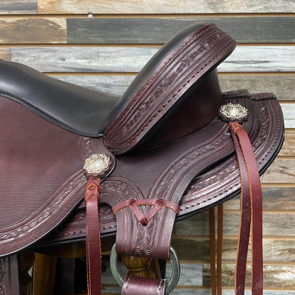 Pre-Owned Hilason Flex Tree Trail Saddle