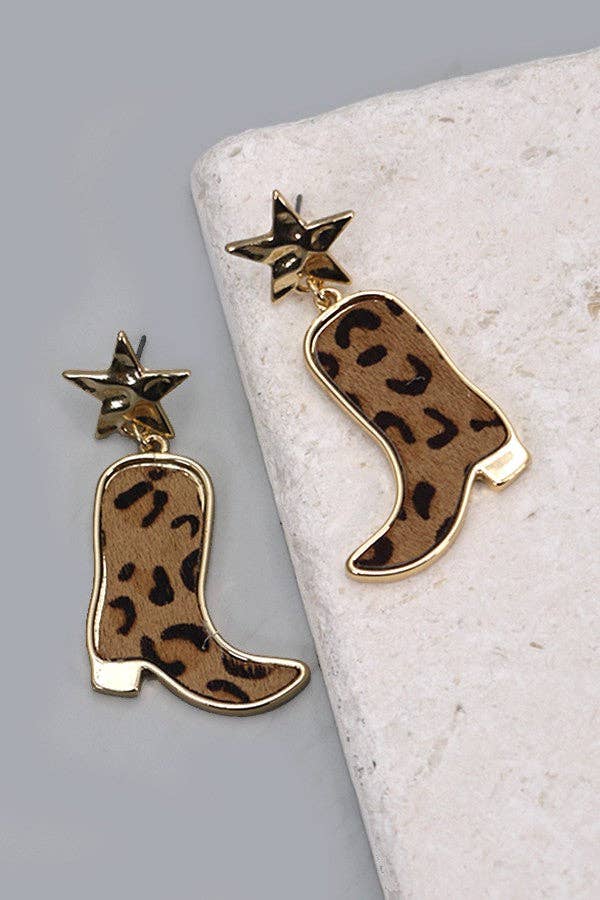 Animal Leather Boots Star Post Earrings | 10E3060201