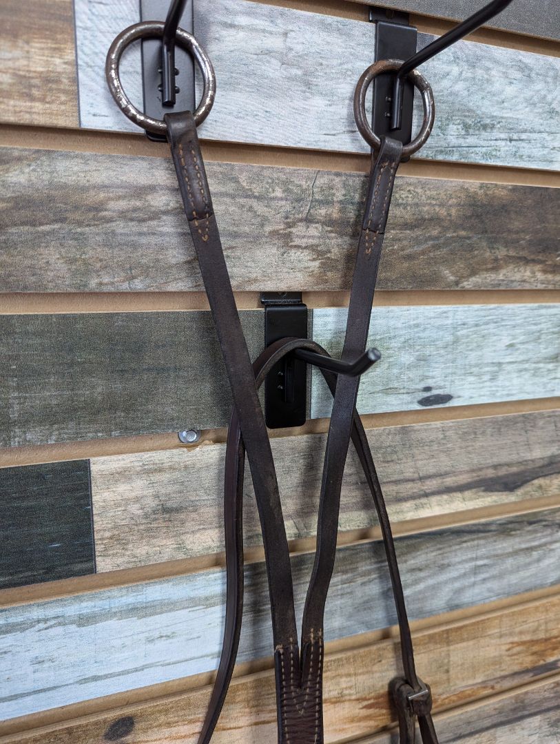 USED  Training Fork With Neck Strap Horse Medium Oil