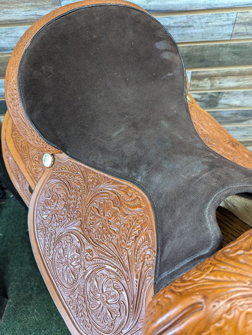 USED Circle Y Gladewater Circle Y High Horse Western Saddle Wide Tree 17" Light Oil