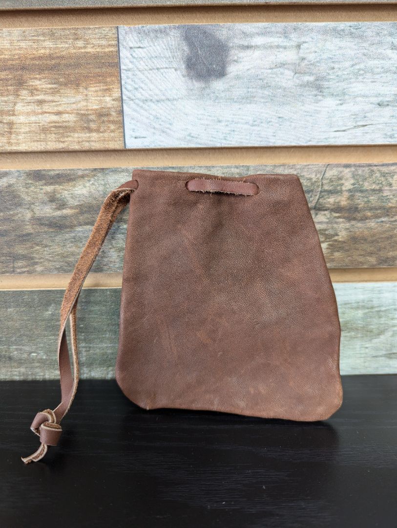 USED  Leather Bag 5”x4.5” Medium Oil