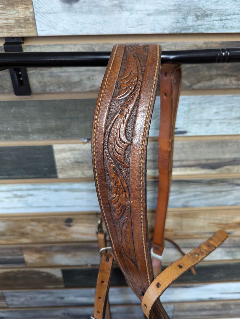 USED  Western Tripping Collar with Tooling Horse Medium Oil