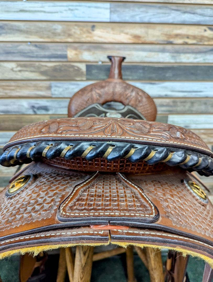 USED Billy Cook Western Saddle with Headstall, Breast Collar, and Back Cinch 17” Light Oil