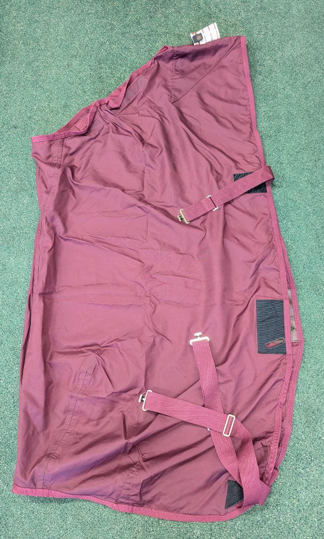 USED Schneiders Turnout Sheet 70” Burgundy