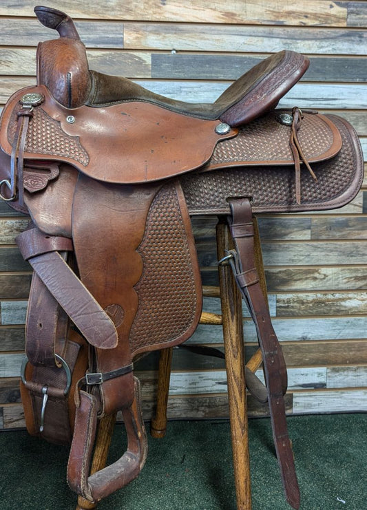 USED Circle Y Park and Trail Saddle 16” Medium Oil