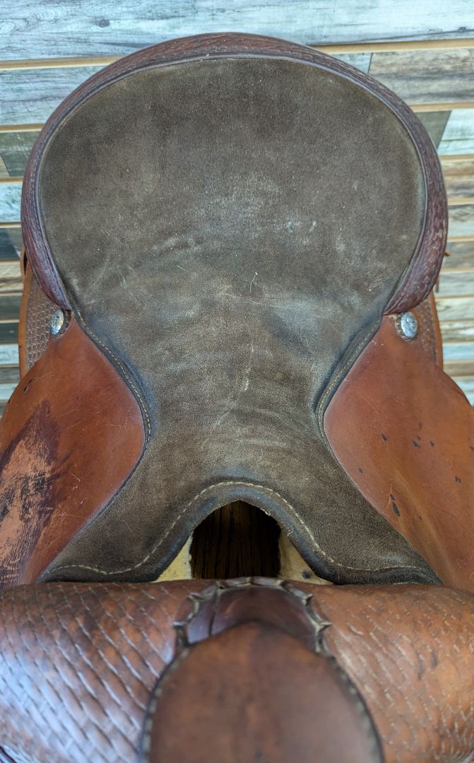 USED Circle Y Park and Trail Saddle 16” Medium Oil