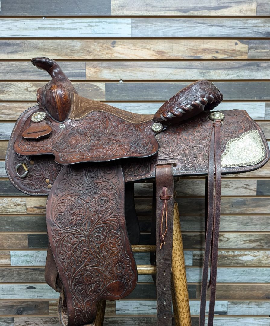 USED Hereford Western Pleasure Saddle 15” Dark Oil