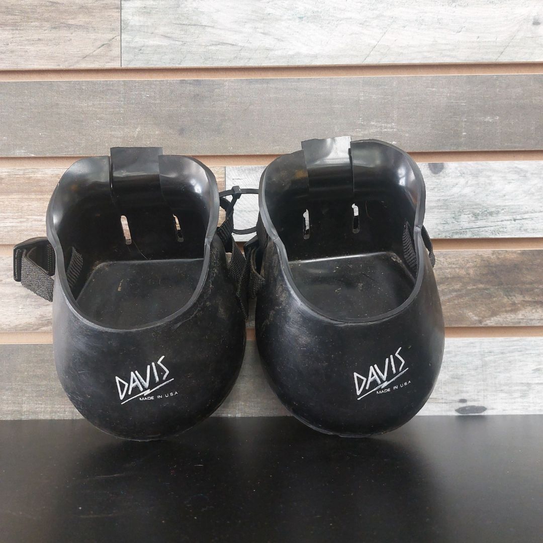 USED Davis Pair of Barrier Boots 2