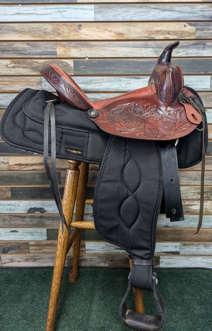 USED AMTECH Western Saddle 13.5" Brown and Black