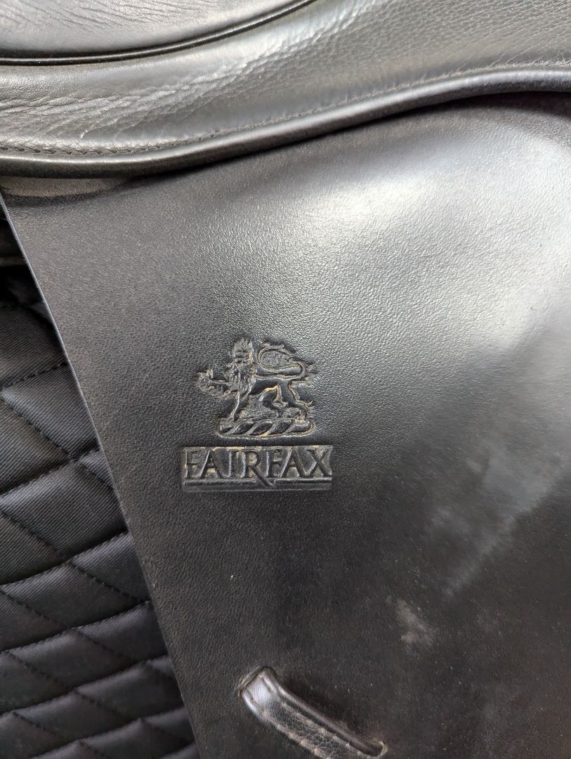 USED Fairfax Dressage Saddle 18" Black