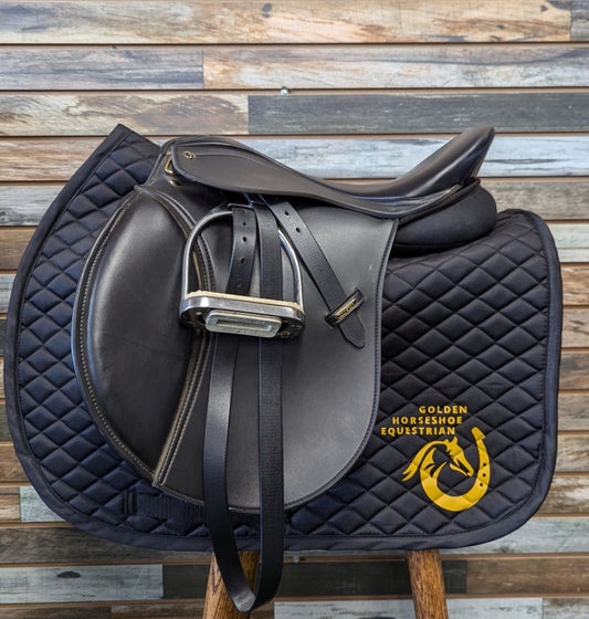 USED Newport Synthetic English Saddle 15.5” Black