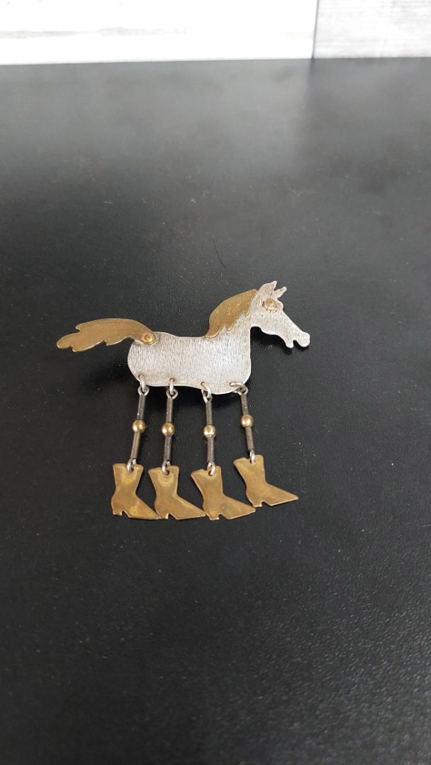 USED  Silver and Brass Horse Pin