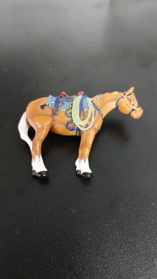 USED  Horse Pin  Palomino