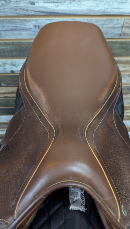 USED Dover Circuit Saddle 18" Chestnut