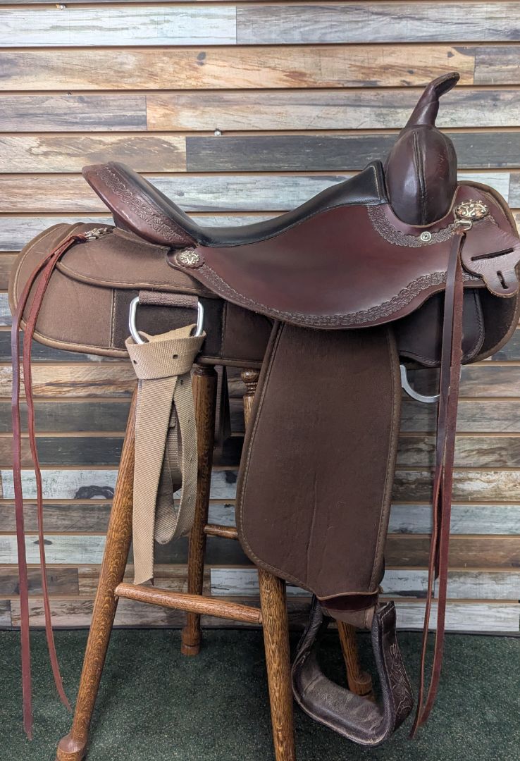 USED High Horse (Circle Y) High Horse Partically Synthetic 16" 7" Gullet Brown