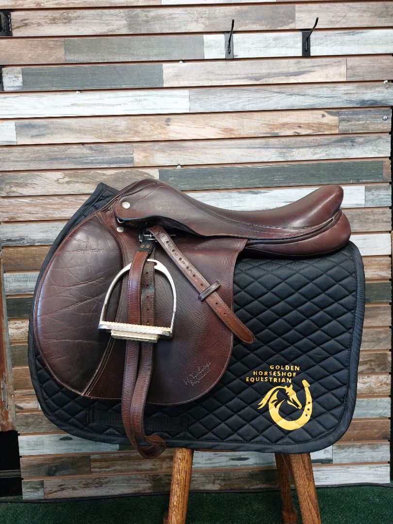 USED M. Toulouse Jump Saddle 17.5” Dark Oil