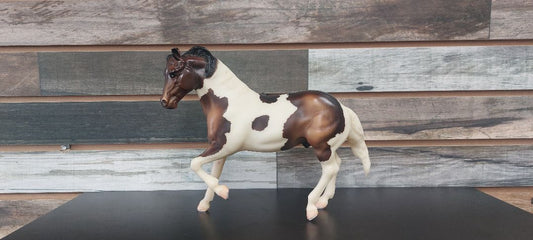 USED Breyer Pinto Horse Traditional Brown/White