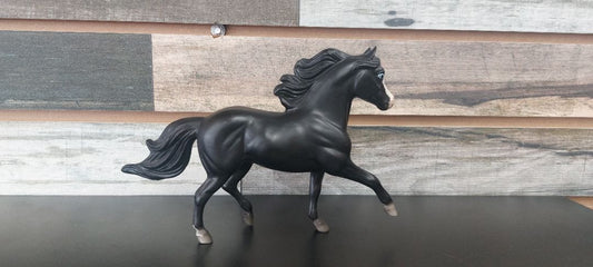 USED Breyer Breyer ‘Hamlet Black Midnight” Miniature Black