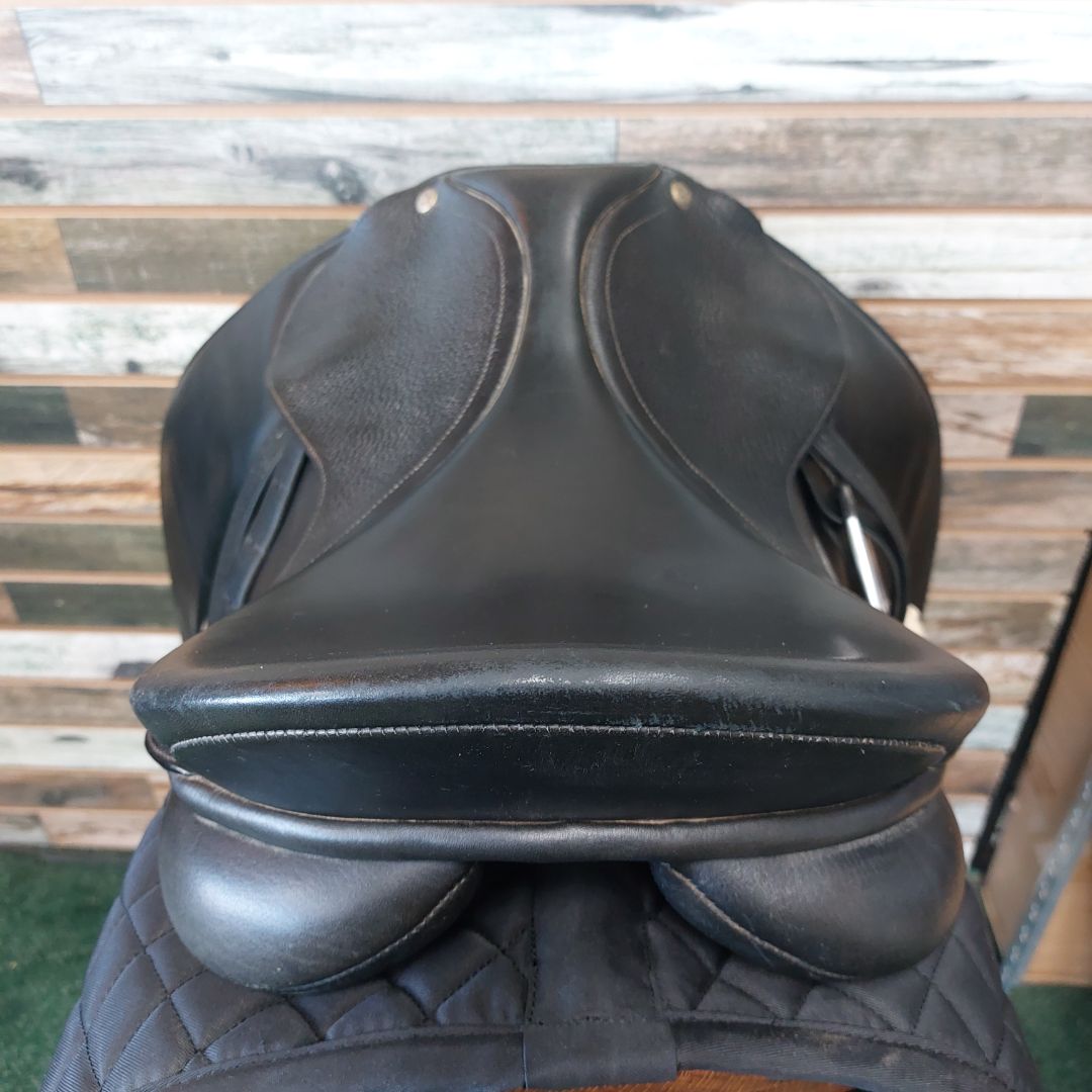 USED Collegiate Dressage Saddle 17” Black