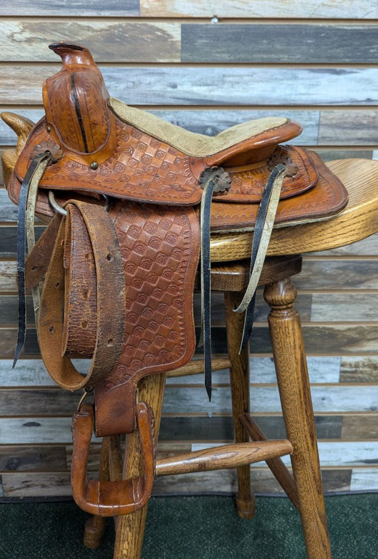 USED  Mini Saddle 9 1/2" Light Oil