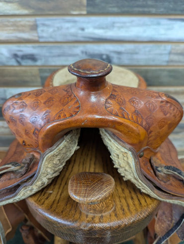USED  Mini Saddle 9 1/2" Light Oil