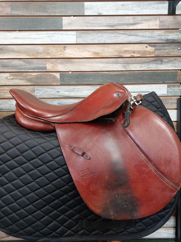 USED Stubben Youth English Saddle 15” Medium Oil