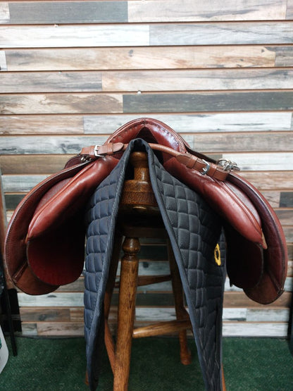 USED Stubben Youth English Saddle 15” Medium Oil