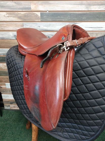 USED Stubben Youth English Saddle 15” Medium Oil