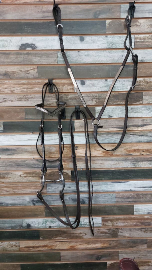 USED Golden Horseshoe Equestrian Western Show Headstall With Bit And Breastcollar Horse Dark Oil