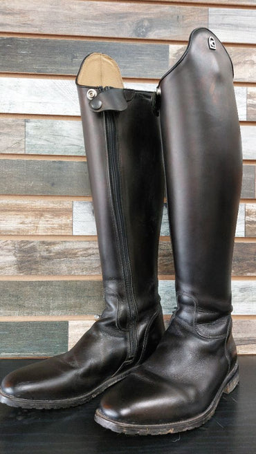 USED Cavallo Tall Boots US 8/9 Black