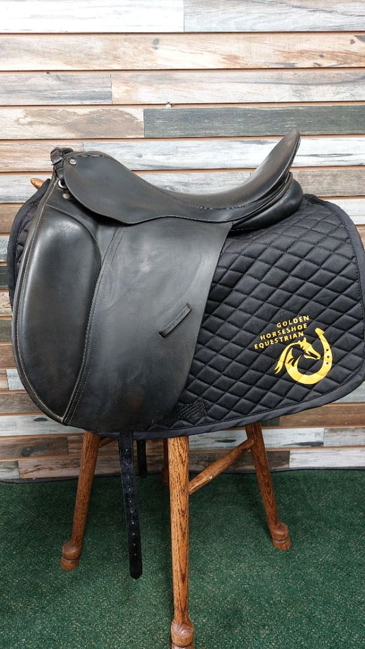 USED County Competitor Dressage Saddle 17.5” Black