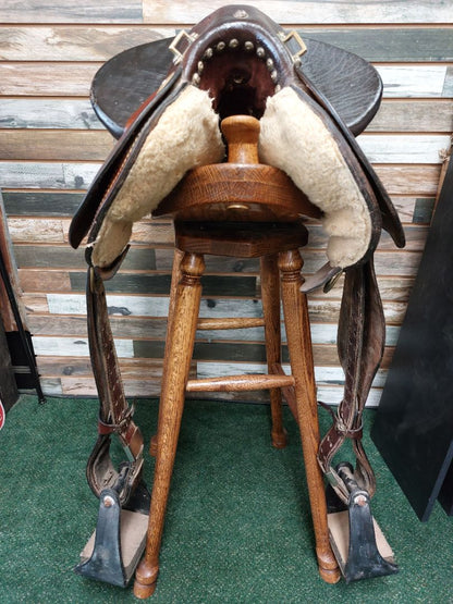 USED The Australian Stock Saddle Co Australian Saddle 14 1/2" Dark Oil