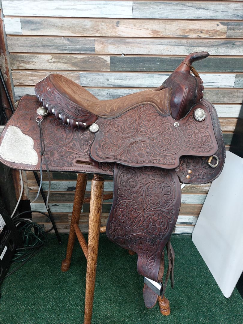 USED  Hereford Ranch/Pleasure Western Saddle 15.5" Brown