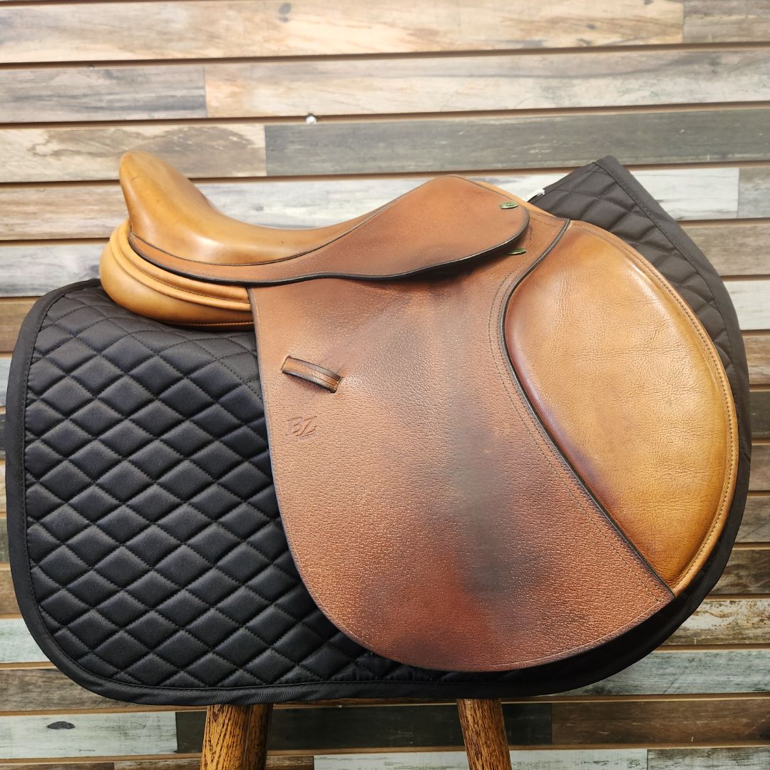 USED Beval BZ Natural Jump Saddle 16" Medium Oil