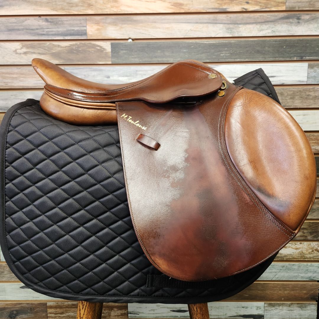 USED M. Toulouse All Purpose Saddle 17" Medium Oil