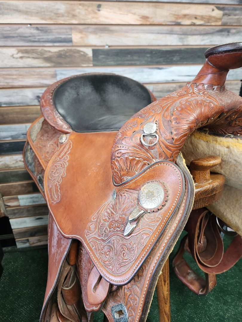 USED Circle Y Equitation Saddle 16" Medium Oil