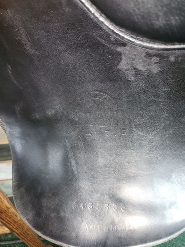 USED Schleese Dressage Saddle 17.5 Black