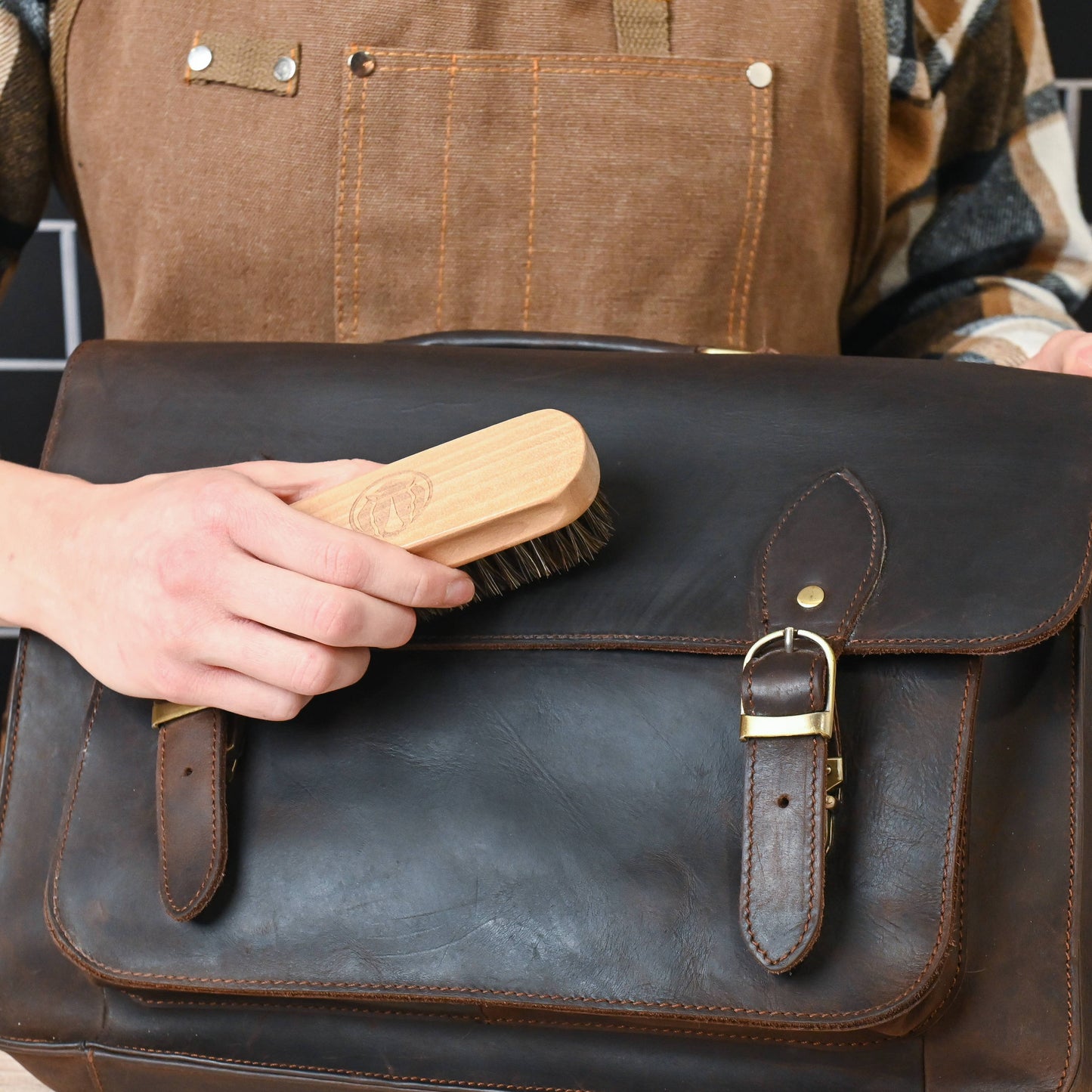 Complete Cleaning Brush Kit for Leather Goods - 4 pieces