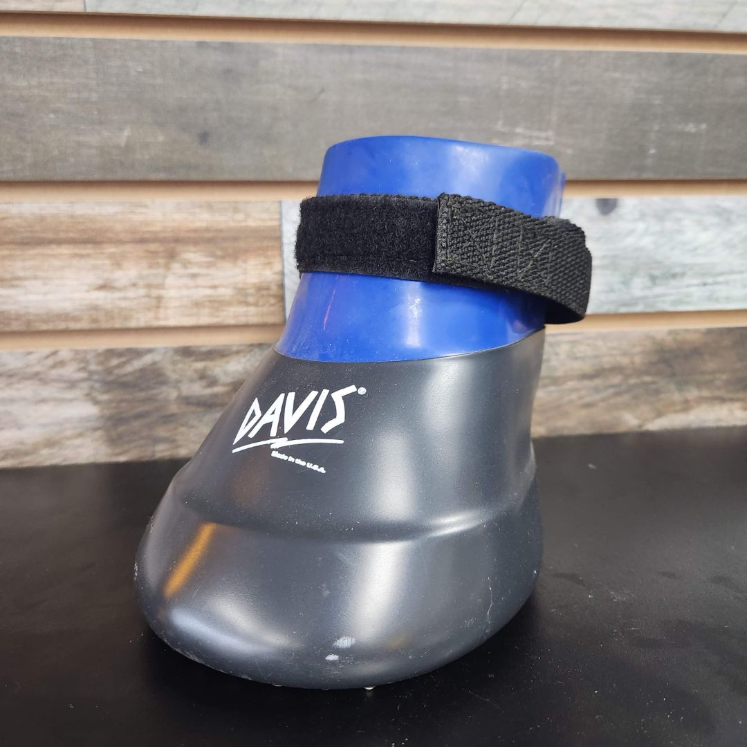 USED Davis Soaking Boot Size 1