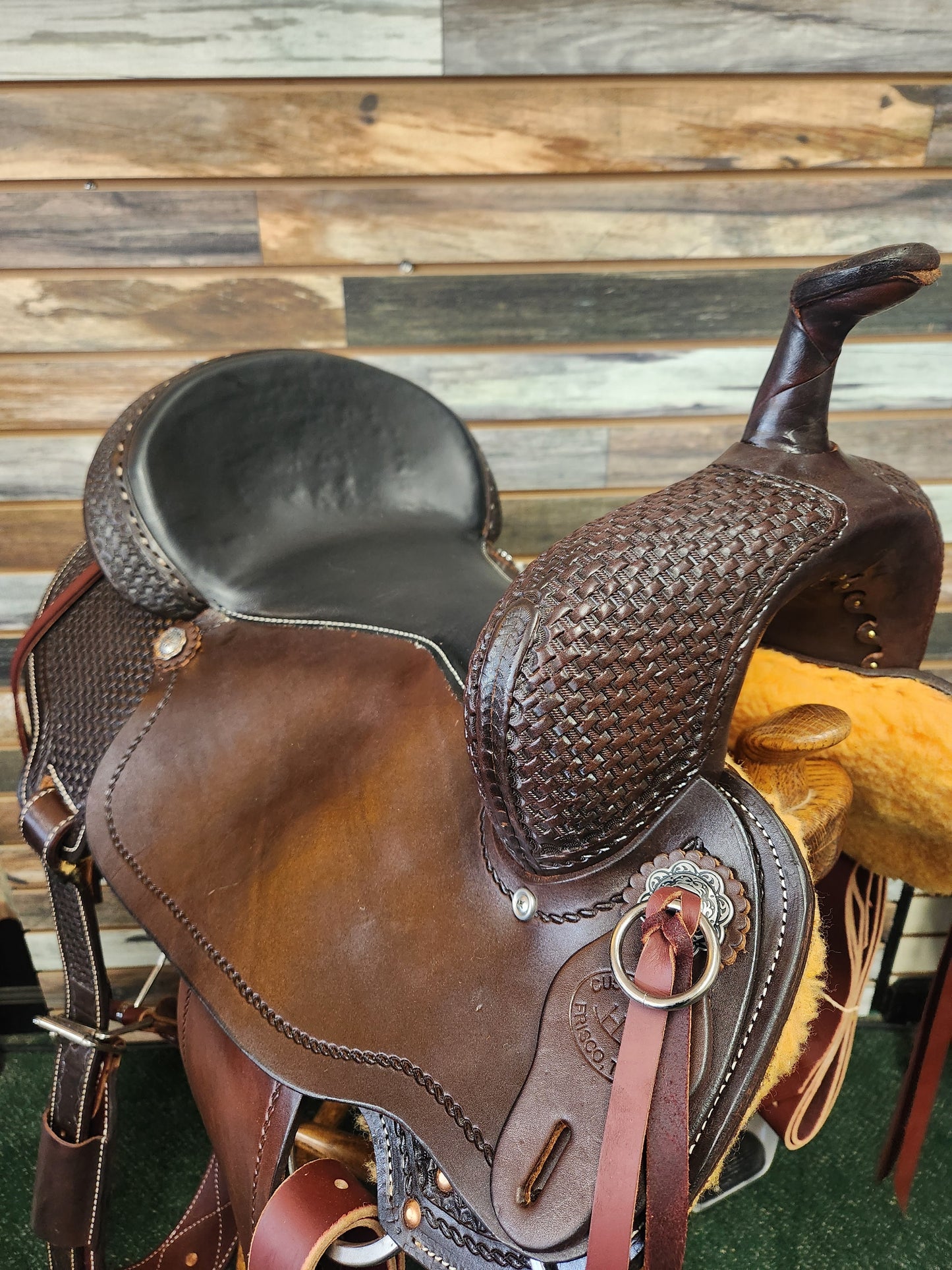 HR Trail Saddles