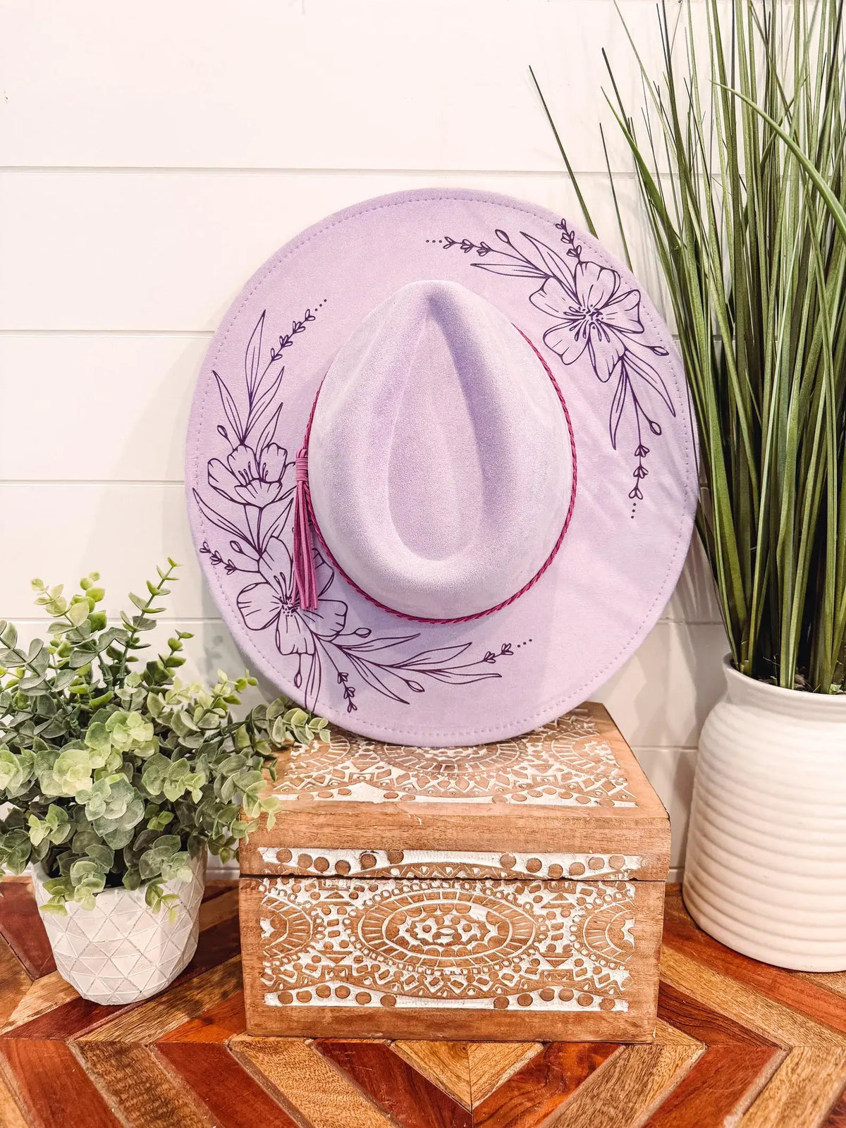 Engraved Floral Hat