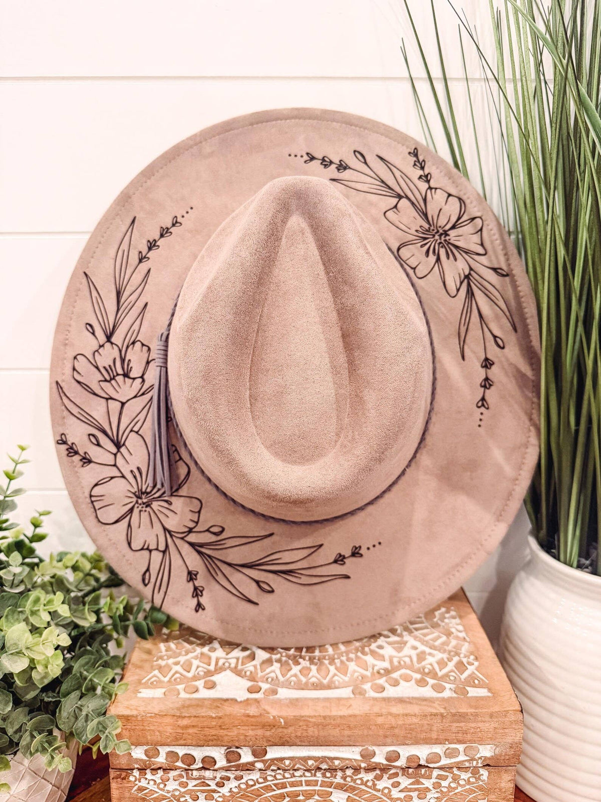 Engraved Floral Hat