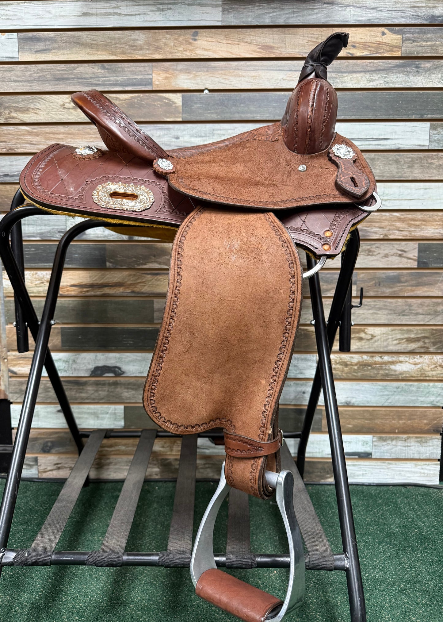 Crates All American Barrel Saddle 14”