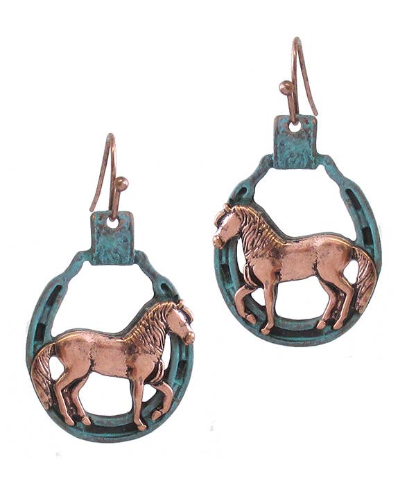 ( M484 )  VINTAGE RUSTIC HORSE EARRING