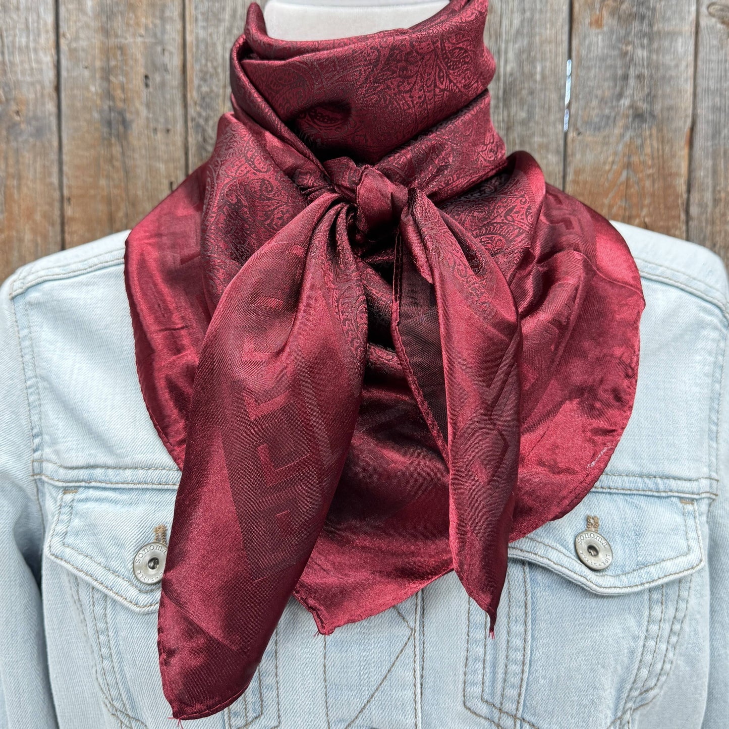 35X35" Red Jacquard Wild Rag / Scarf WR4084