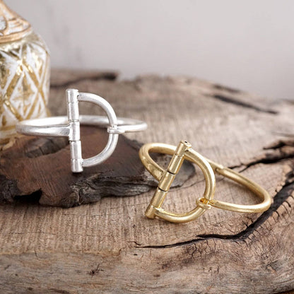 Equestrian Loop – Horsebit Hook Bracelet