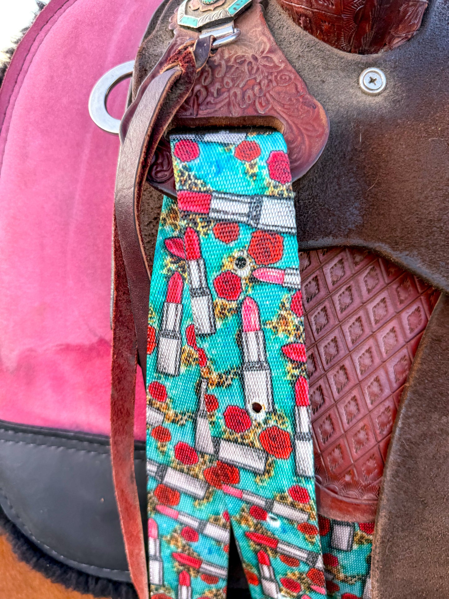 Lipstick and Lead Changes Cinch Strap Set