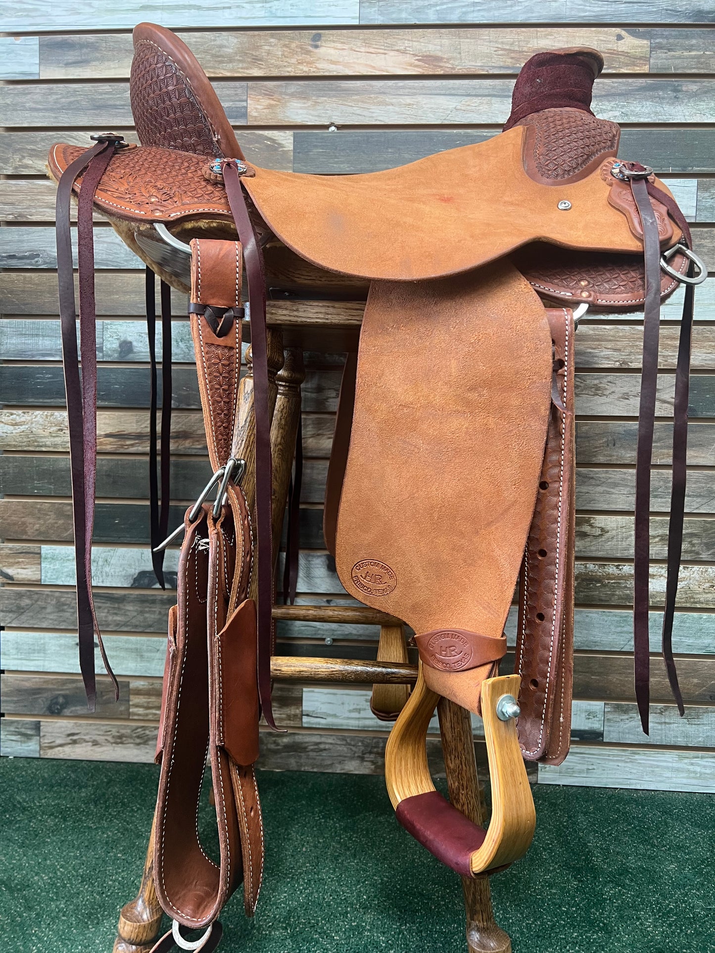 HR Staci Wade Trail Saddle 17"